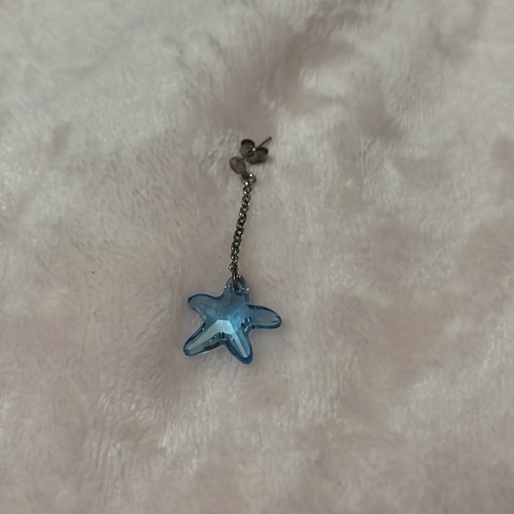 Star Necklace & Earring Set - Picture 2 of 2